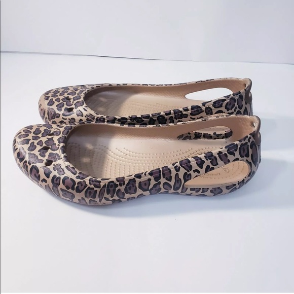 crocs kadee leopard flats